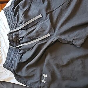 Under armour warm up pants